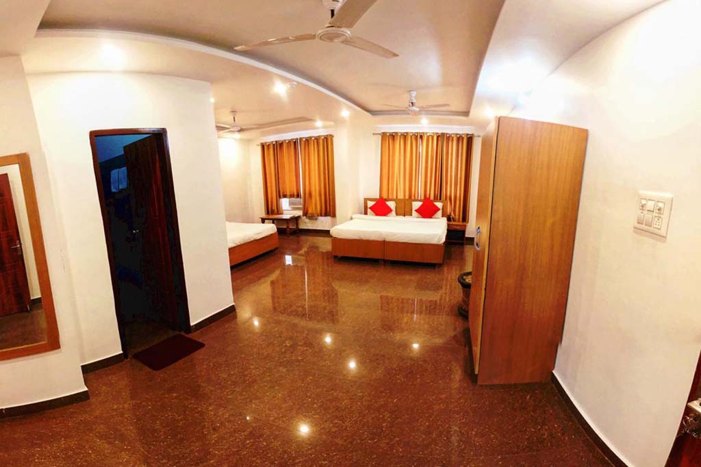 best hotel in rishikesh